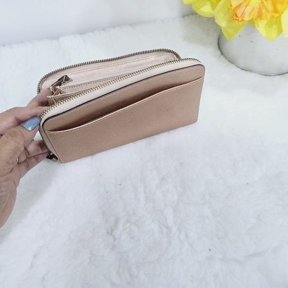 kate spade wallet zip around - Picture 8 of 8